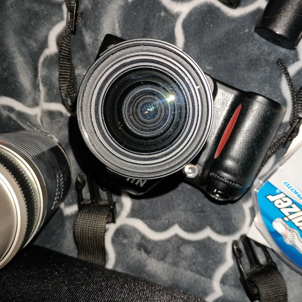 Nikon N80 camera